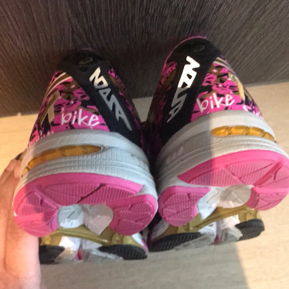 ASICS Sneakers - Picture 6 of 6